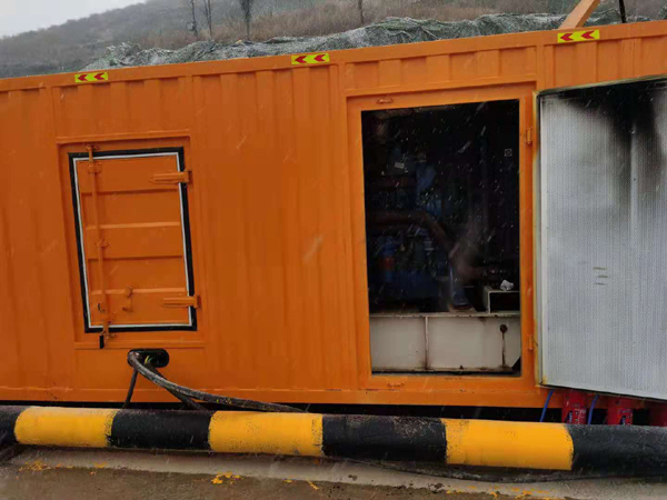 安远出租发电机-船用柴油发电机的工作原理是怎么样的？