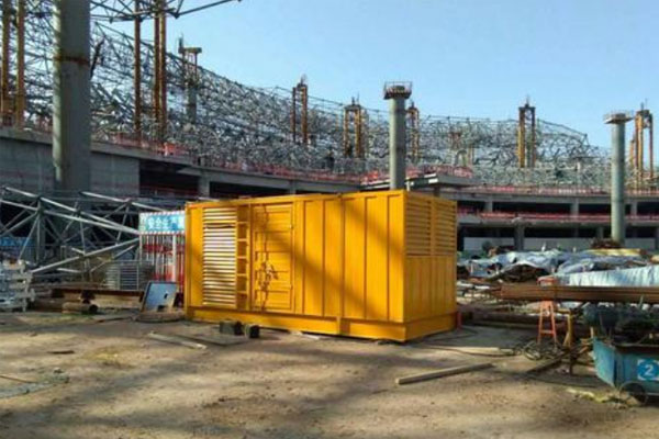 安远发电机出租如何判断空气滤清器是否需要更换？